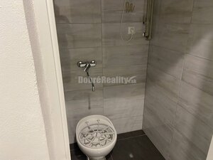 Na prenájom pekný komerčný priestor 72 m2 v Rimavskej Sobote — foto 8