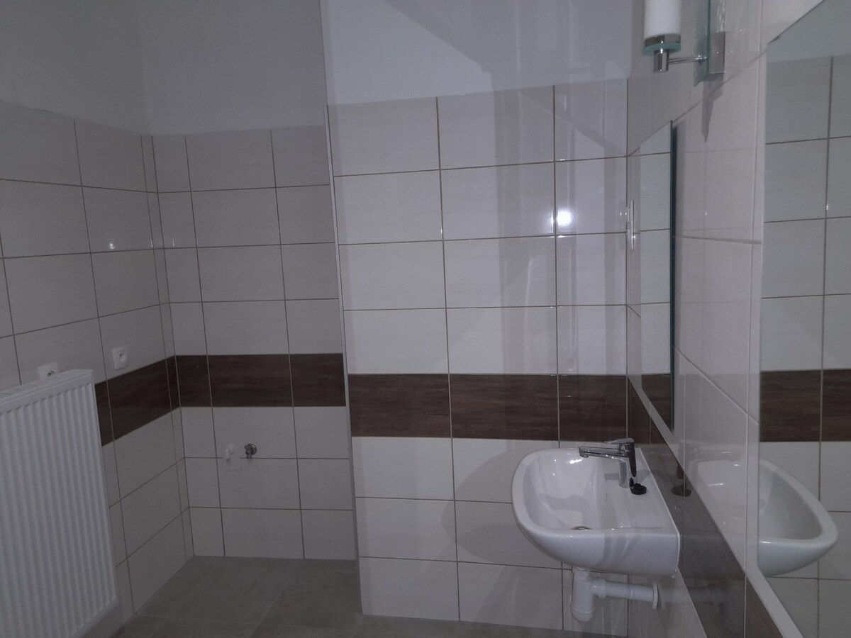 Prenájom 2izbový byt Kasárenská — foto 4