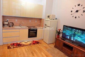 Dobré reality ponúkajú prémiový prenájom 2-izb. bytu v centre Popradu — foto 6