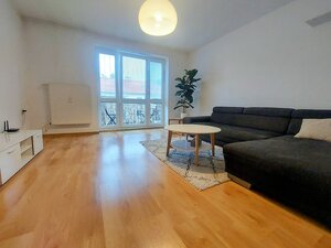 PRENÁJOM: KRÁSNY ZARIADENÝ 2 IZBOVÝ BYT S BALKÓNOM, FORTNIČKA — foto 1