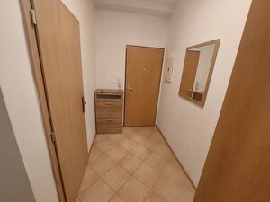 PRENÁJOM: ÚTULNÝ 2 IZBOVÝ BYT BEZ BALKÓNA, NOVOSTAVBA, CENTRUM — foto 12
