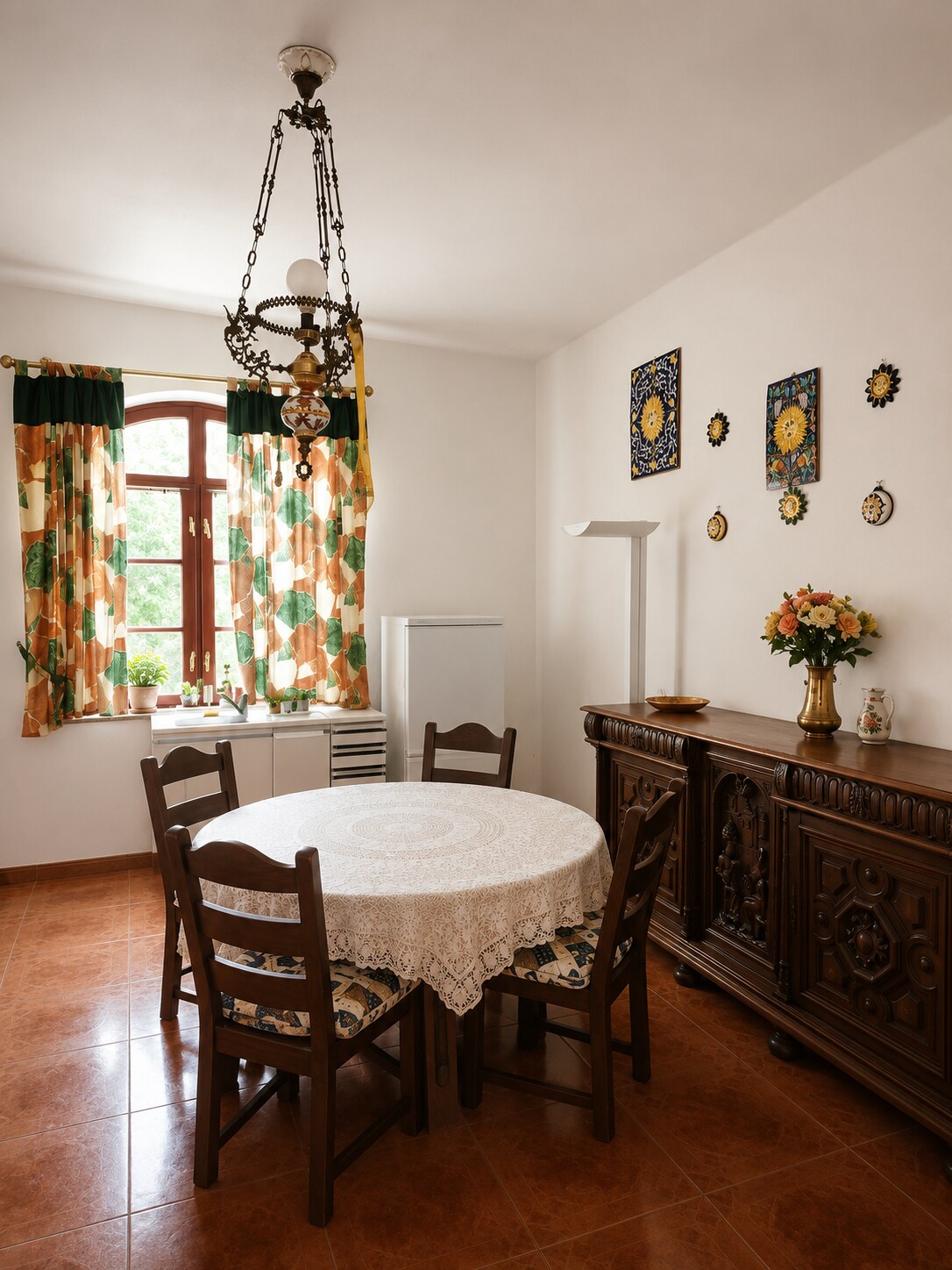 REZERVOVANÝ - Výnimočný dom s dušou a jedinečnou atmostérou, pri jazer — foto 9