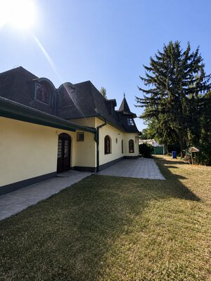 REZERVOVANÝ - Výnimočný dom s dušou a jedinečnou atmostérou, pri jazer — foto 1