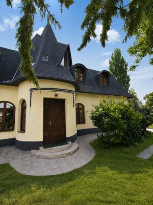 REZERVOVANÝ - Výnimočný dom s dušou a jedinečnou atmostérou, pri jazer — foto 19