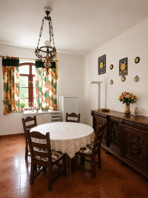 REZERVOVANÝ - Výnimočný dom s dušou a jedinečnou atmostérou, pri jazer — foto 9