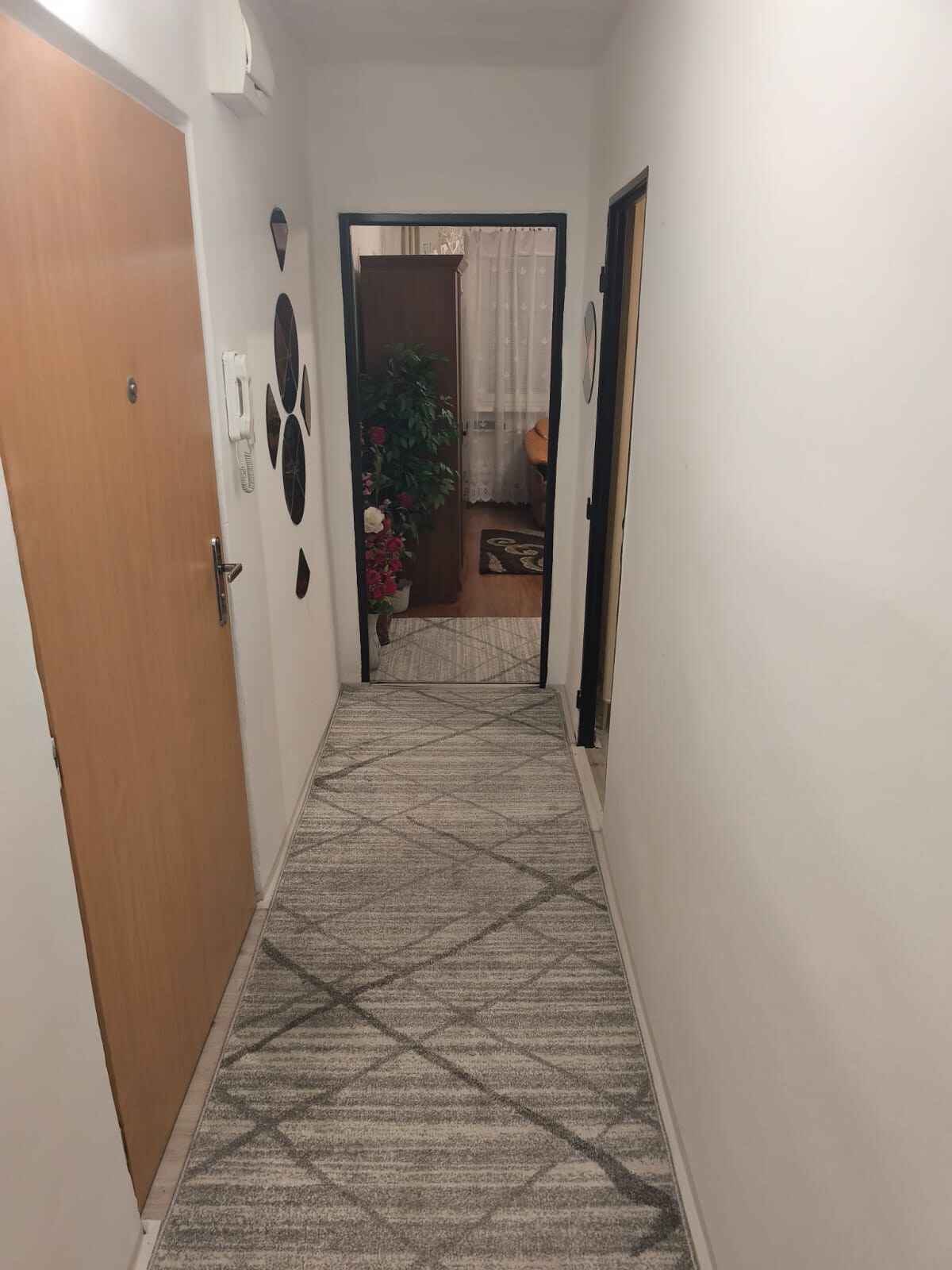 Príjemný ,útulný 1 izbový bytík priamo v centre Galanty. — foto 6