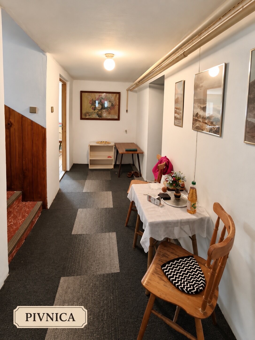 Priestranný dvojpodlažný rodinný dom pre veľkú rodinu-super stav. — foto 16