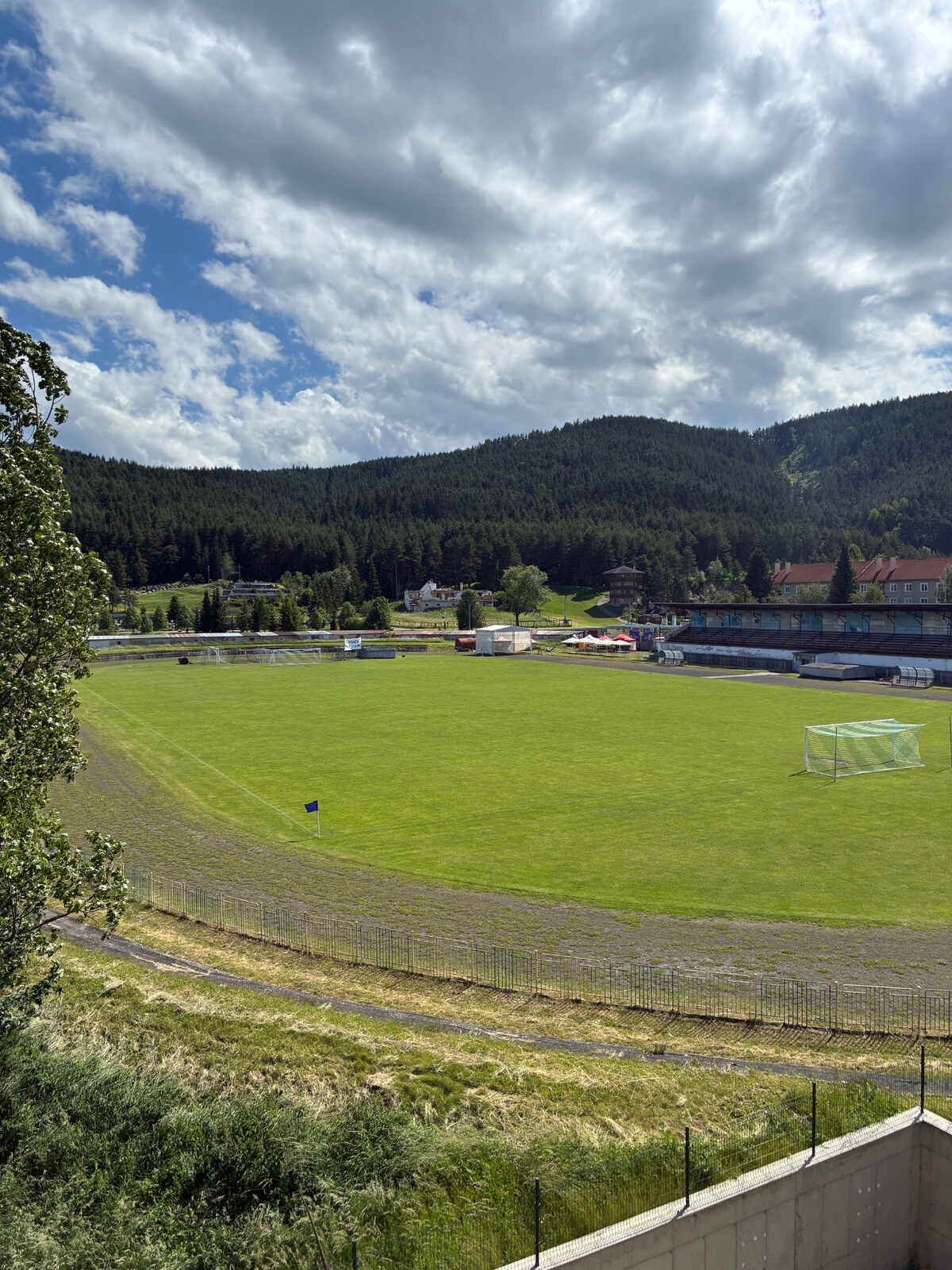 EXKLUZÍVNE | Nadštandardný 3-izbový byt s veľkorysou terasou — foto 4