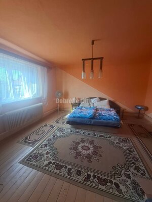 Na predaj rodinny dom v obci Iža. — foto 7