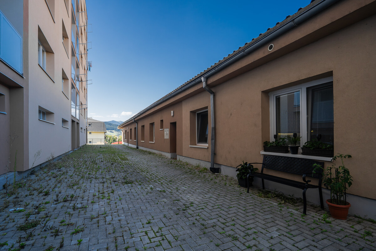 REZERVOVANÝ: 2 izbový byt s balkónom, 70 m2, Brezno - Mazorníkovo — foto 15