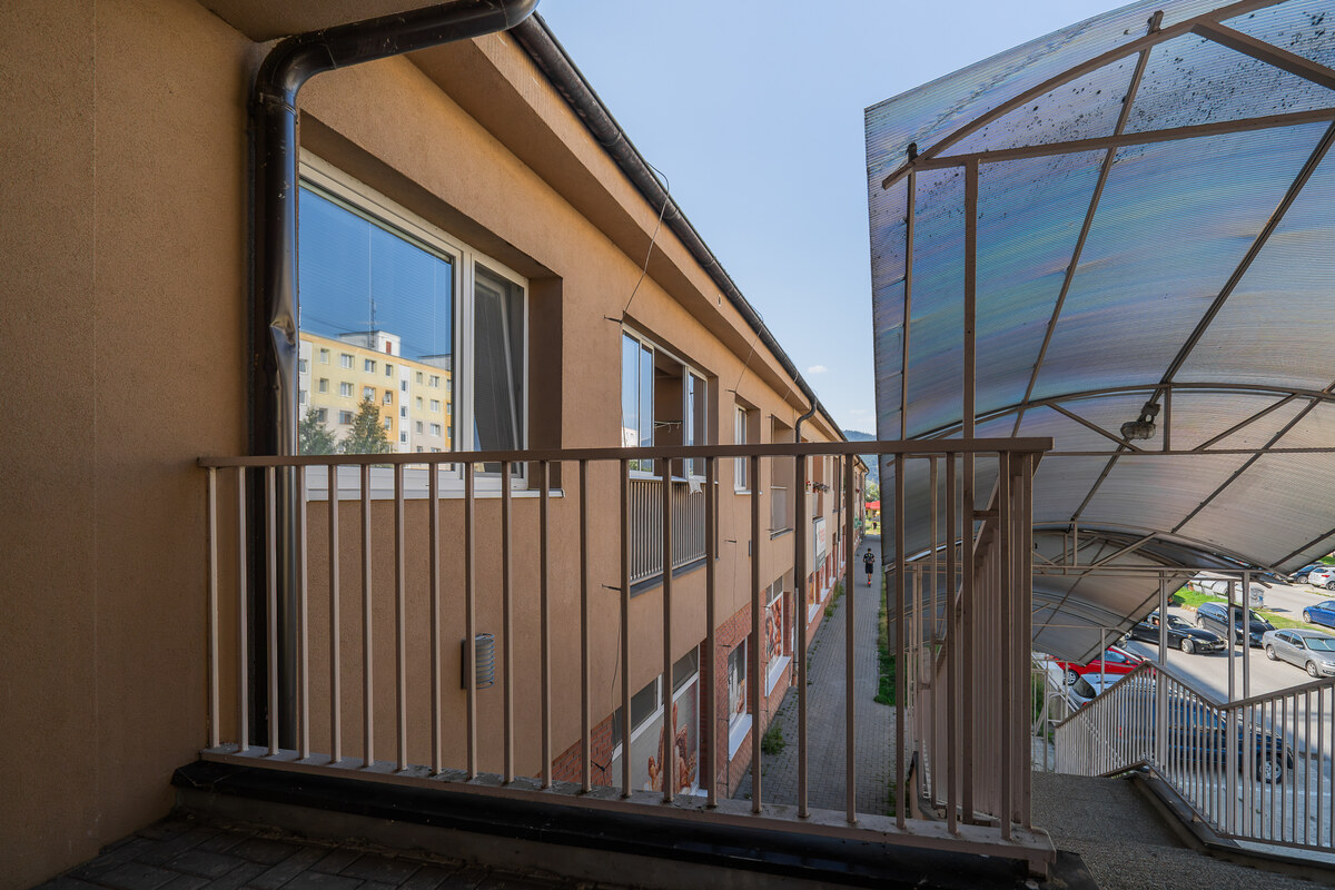 REZERVOVANÝ: 2 izbový byt s balkónom, 70 m2, Brezno - Mazorníkovo — foto 16