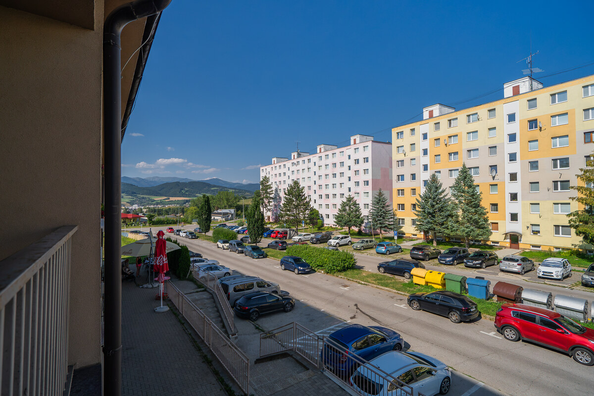 REZERVOVANÝ: 2 izbový byt s balkónom, 70 m2, Brezno - Mazorníkovo — foto 18