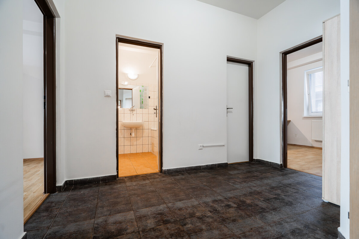 REZERVOVANÝ: 2 izbový byt s balkónom, 70 m2, Brezno - Mazorníkovo — foto 7