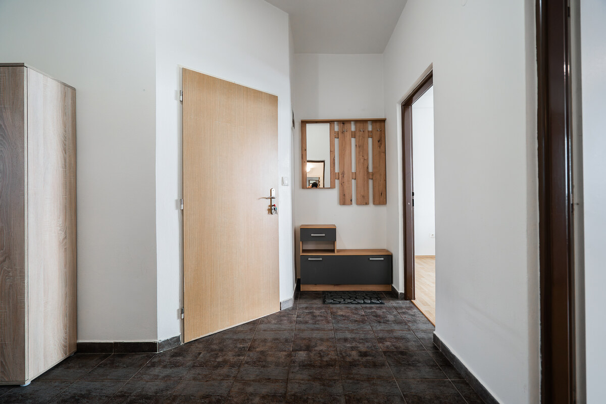 REZERVOVANÝ: 2 izbový byt s balkónom, 70 m2, Brezno - Mazorníkovo — foto 8