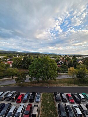 Nadčasový 4 izbový byt na Nábreží sv. Cyrila v Prievidzi — foto 14