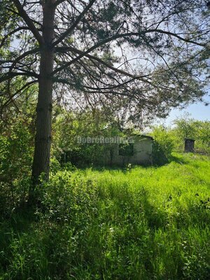 Jedinečný pozemok pod lesom v obci Sokolovce 675m2 – tiché miesto s ve — foto 7