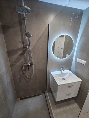 Štýlový 3-izbový byt pri lesoparku – Prievidza, Sever — foto 13