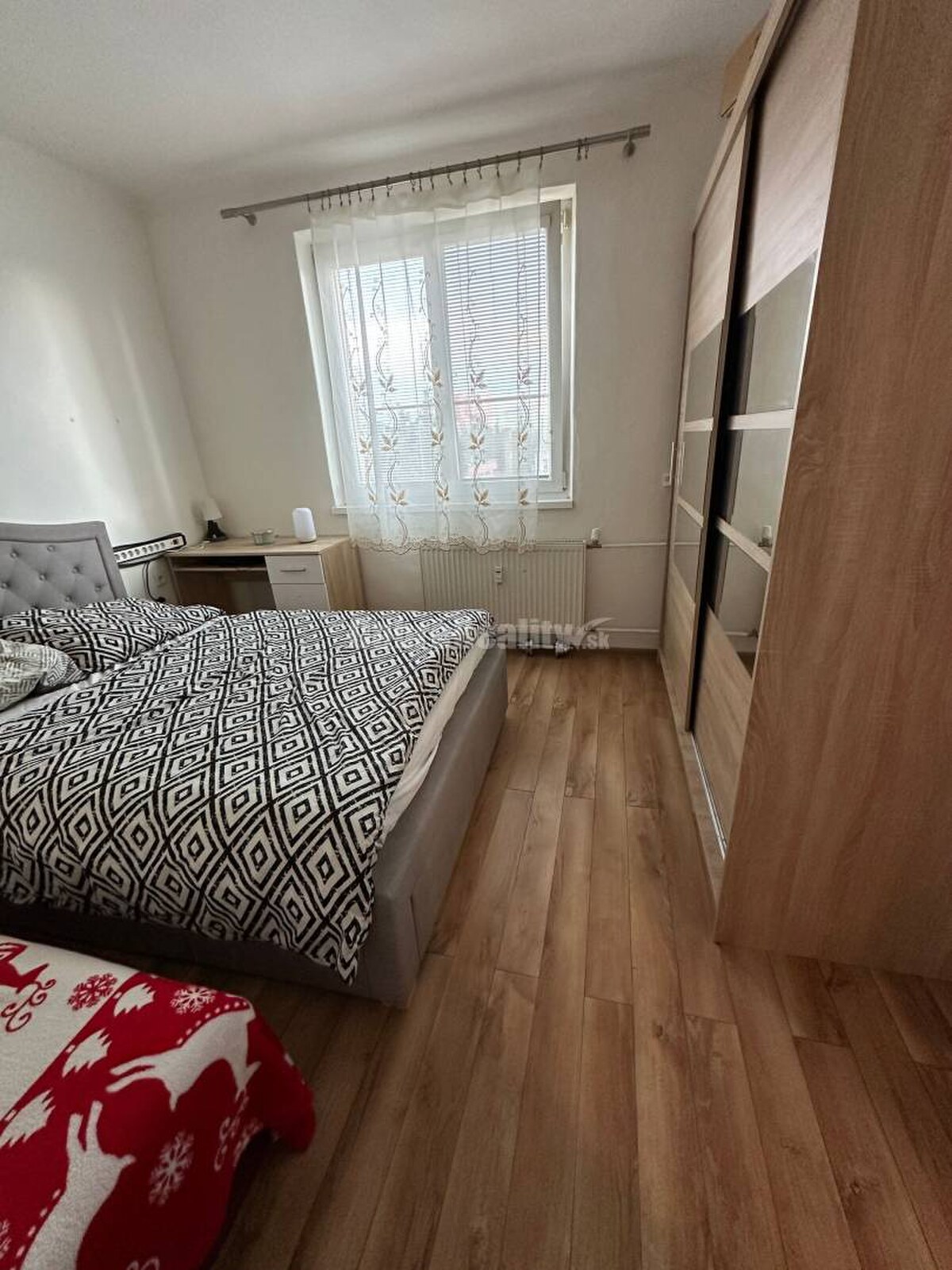 "ZNÍŽENÁ CENA" Na predaj 3-izbový byt — foto 2