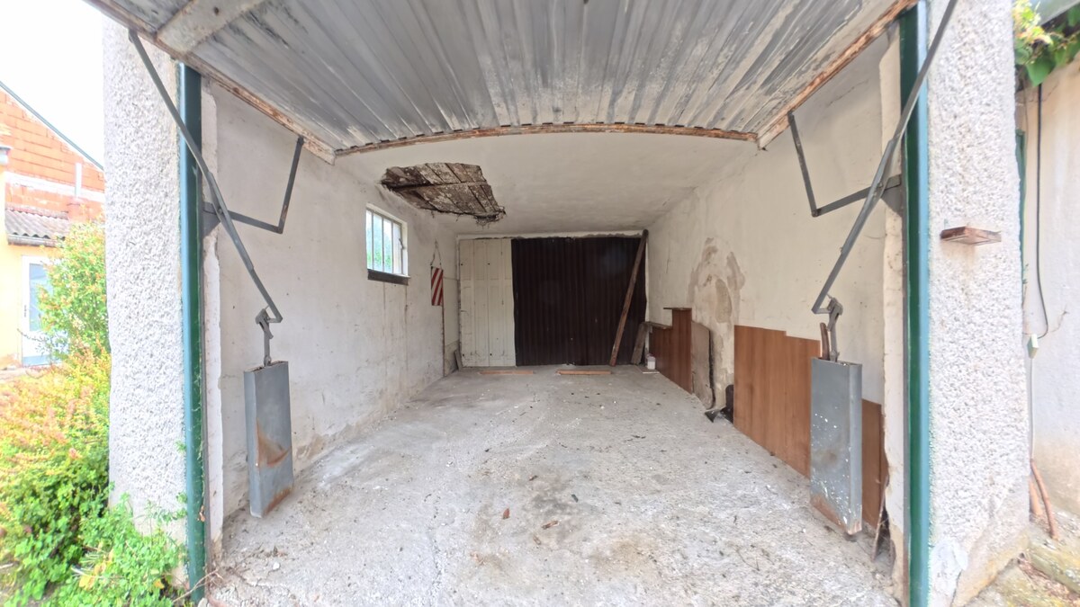 Dobré Reality ponúkajú na predaj rodinný dom blízko centra — foto 7