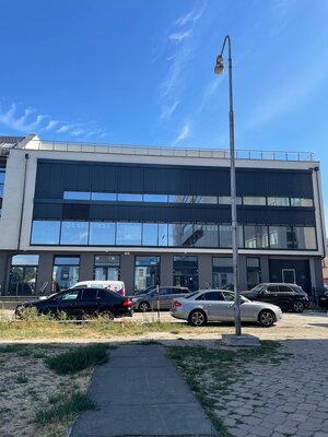 ponúkame obchodné priestory 800m2 — foto 4