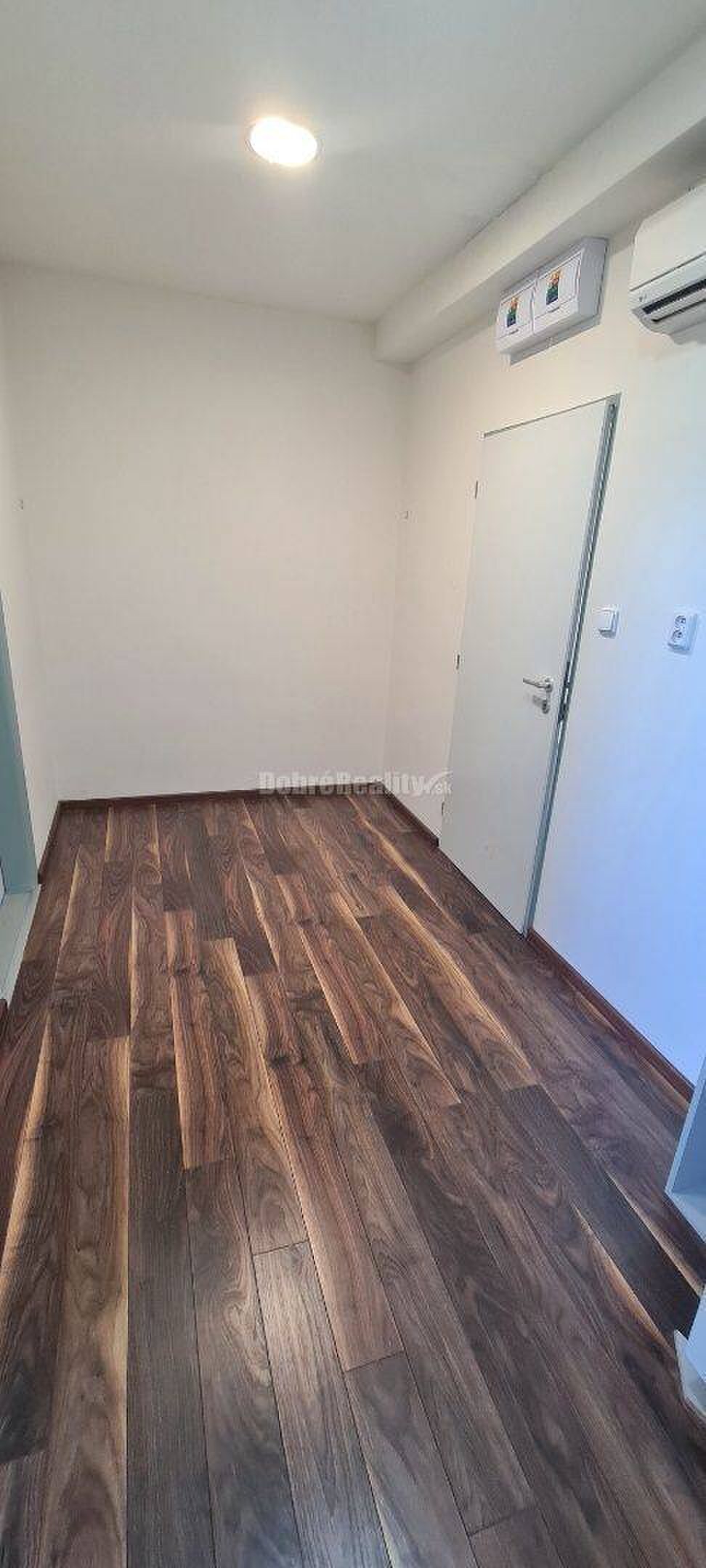 Dobré reality na prenájom klimatizovaný priestor 32,8 a 49,9 m2 — foto 4