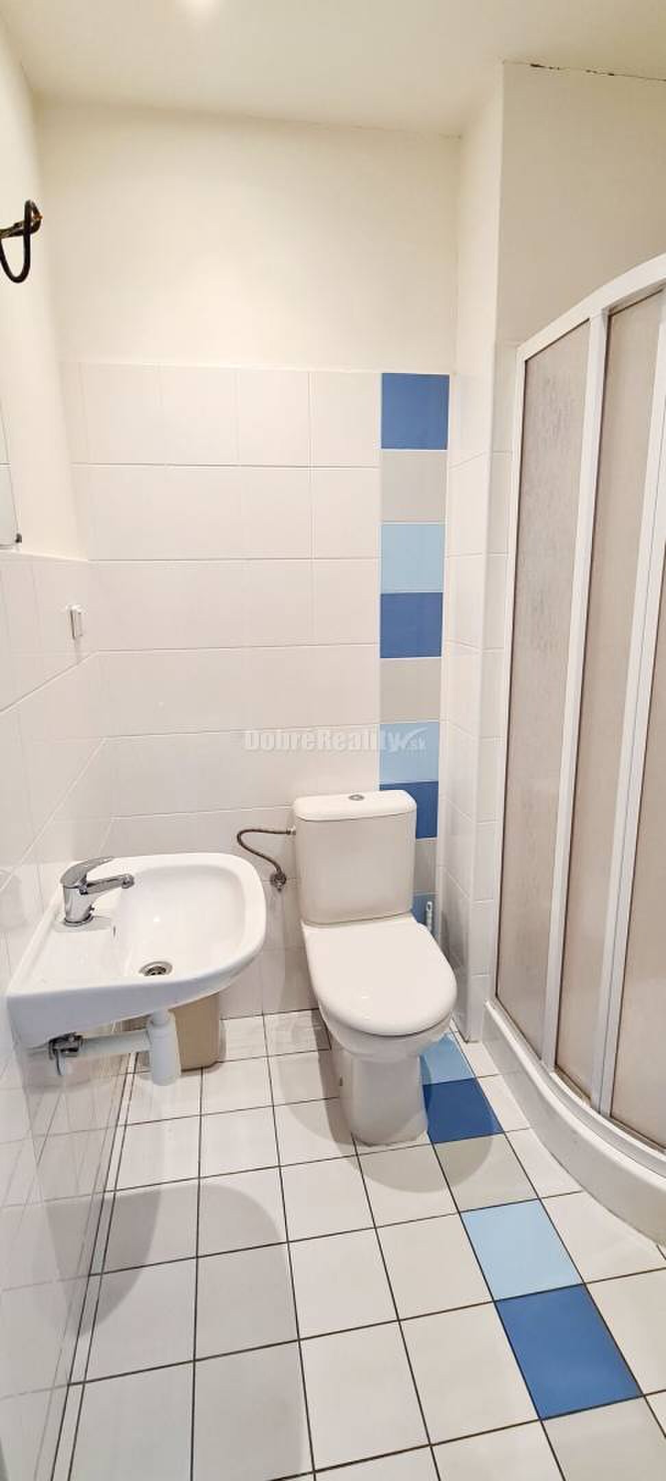 Dobré reality-na prenájom priestory 48,4 m2 a 30,90m2+ kúpelňa s wc, p — foto 13