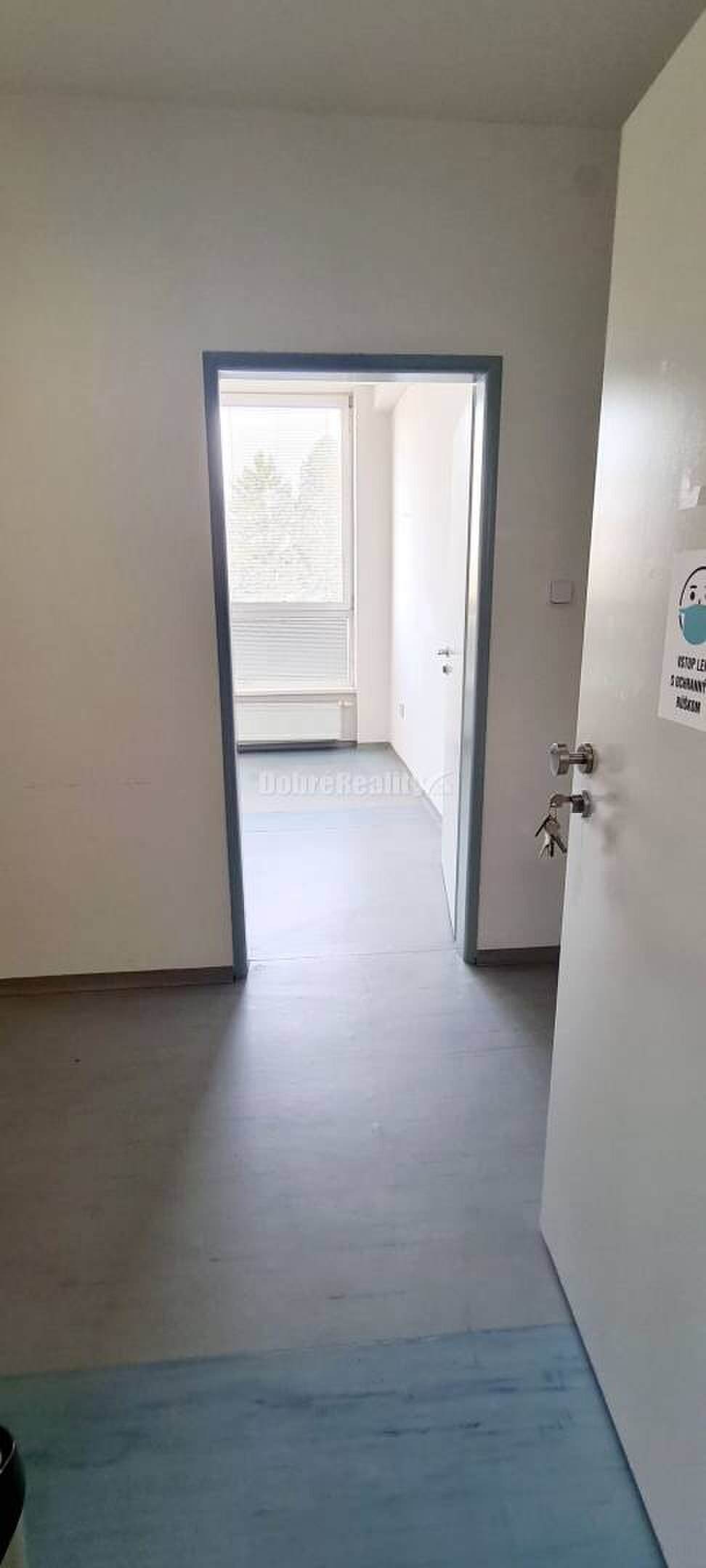 Dobré reality-na prenájom priestory 48,4 m2 a 30,90m2+ kúpelňa s wc, p — foto 5
