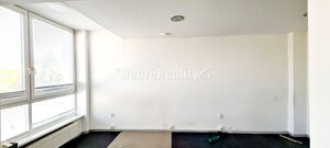 Dobré reality-na prenájom priestory 48,4 m2 a 30,90m2+ kúpelňa s wc, p — foto 12
