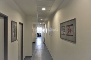 Dobré reality - kancelárie na prenájom 17m2 — foto 2