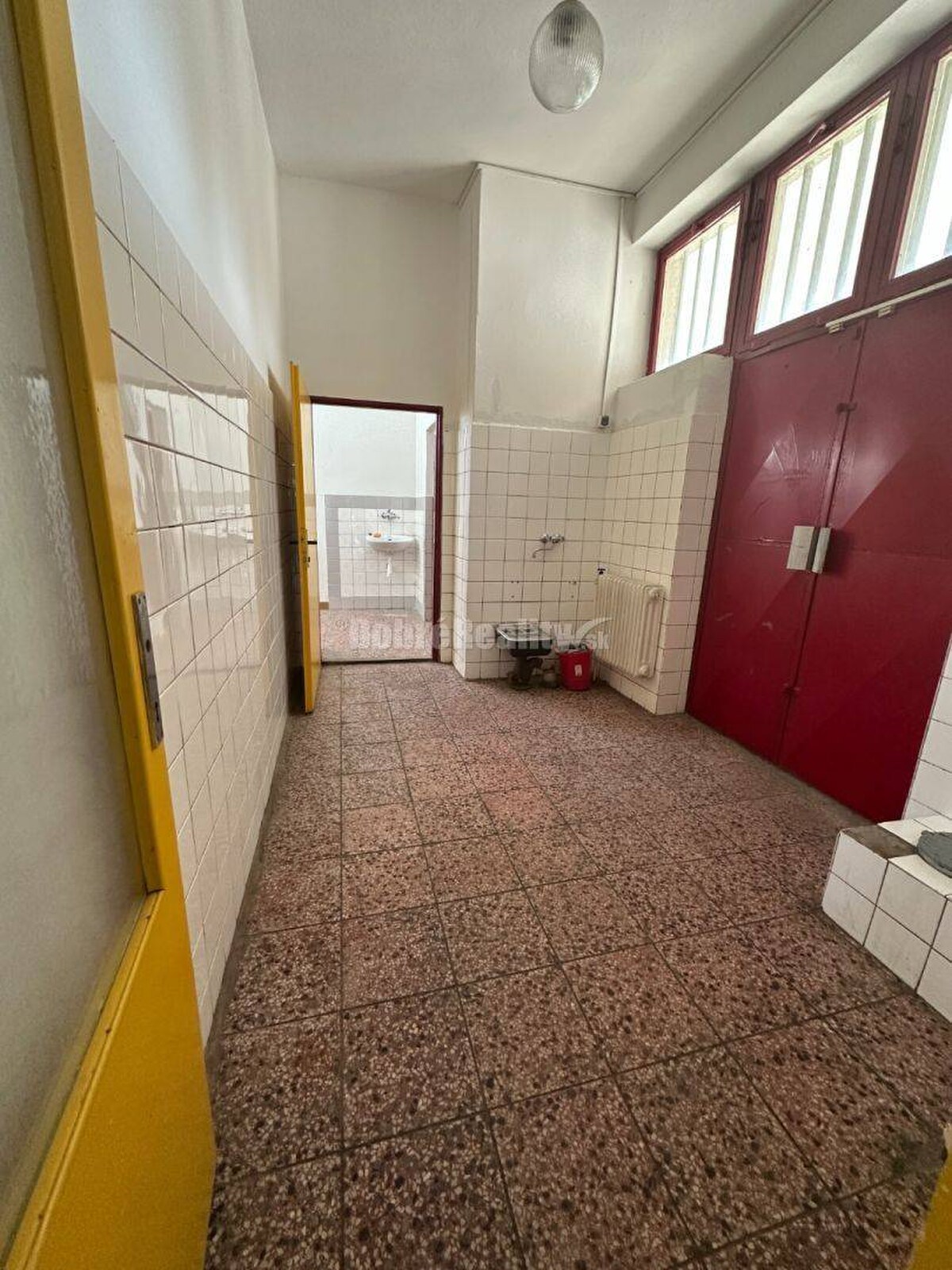 Dobré reality - Polyfunkčný objekt na predaj — foto 13