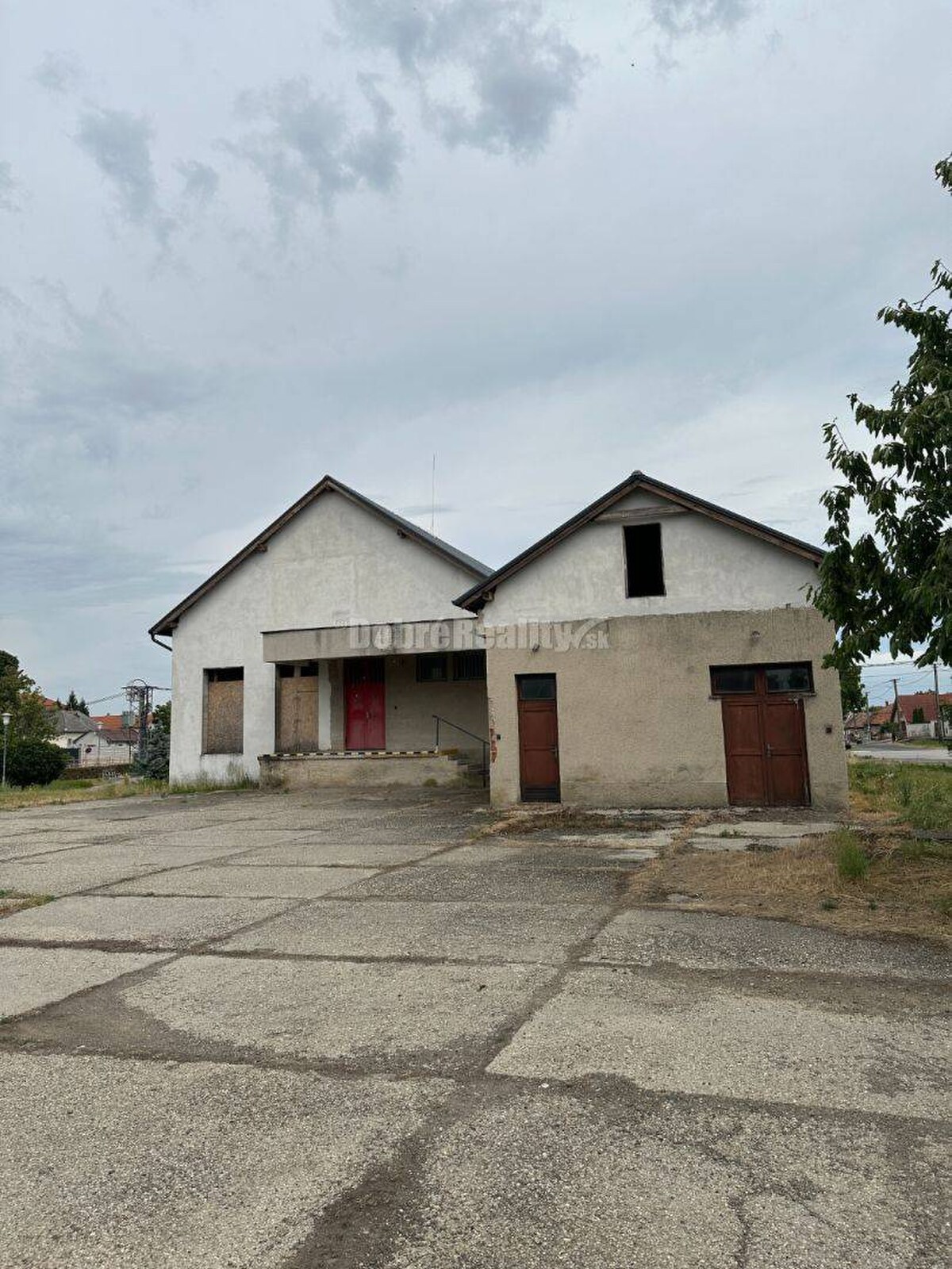 Dobré reality - Polyfunkčný objekt na predaj — foto 4