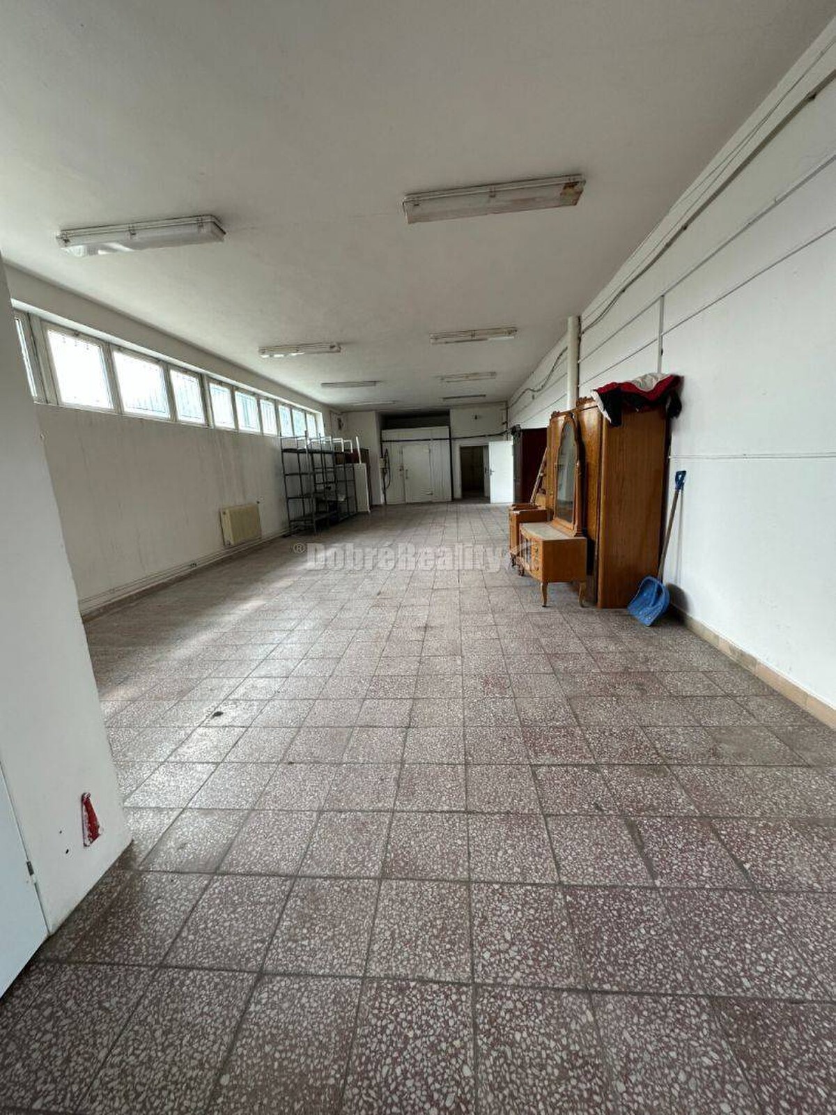 Dobré reality - Polyfunkčný objekt na predaj — foto 5