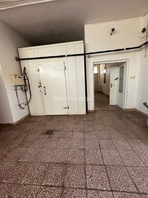 Dobré reality - Polyfunkčný objekt na predaj — foto 10