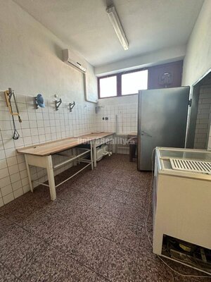 Dobré reality - Polyfunkčný objekt na predaj — foto 12