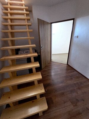 Výnimočná investičná príležitosť mezonetový byt + hospodárska budova — foto 13