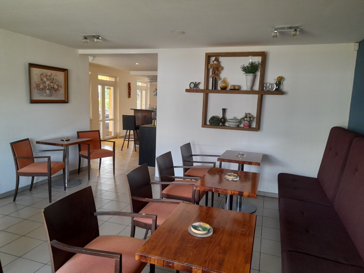 Podnikateľský priestor - kaviareň Šurany — foto 15