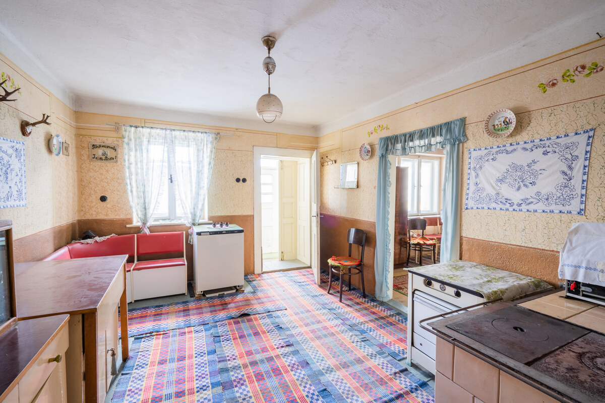 PREDAJ: GEMERSKÝ DVOR V REJDOVEJ — foto 11