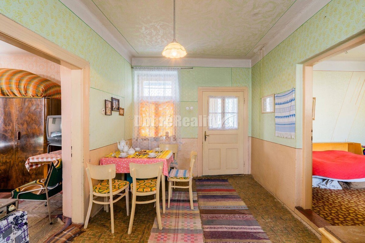 PREDAJ: GEMERSKÝ DVOR V REJDOVEJ — foto 5