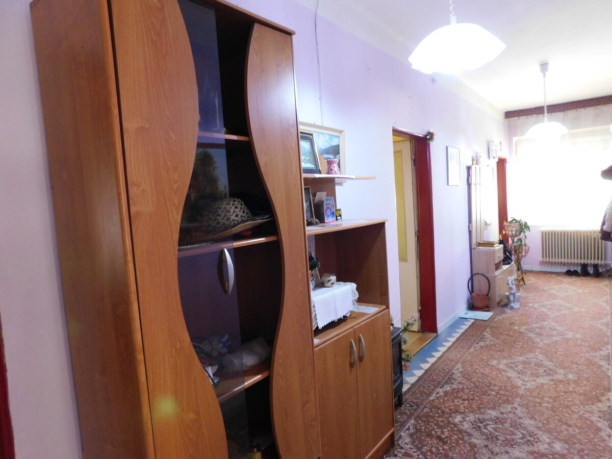 Na predaj  ihneď obývateľný 3-izbový tehlový dom v Bátorových Kosihách — foto 12