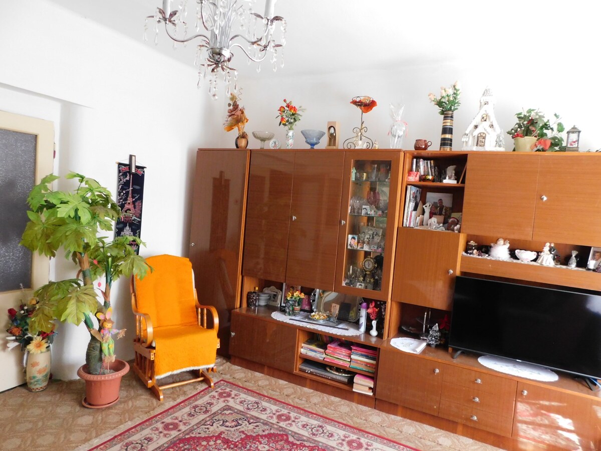 Na predaj  ihneď obývateľný 3-izbový tehlový dom v Bátorových Kosihách — foto 7