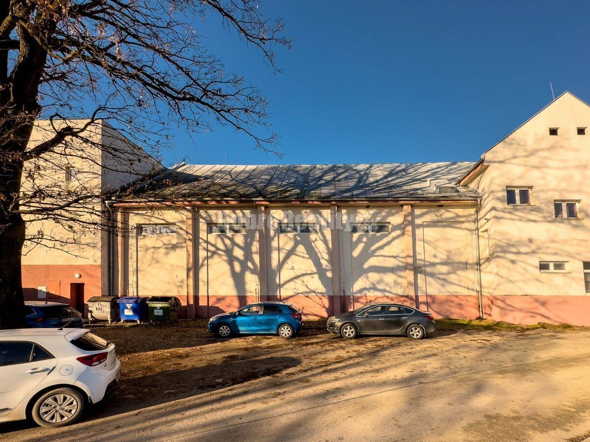 PRENÁJOM: Kancelária alebo priestor pre služby, 21 m², Brezno — foto 10