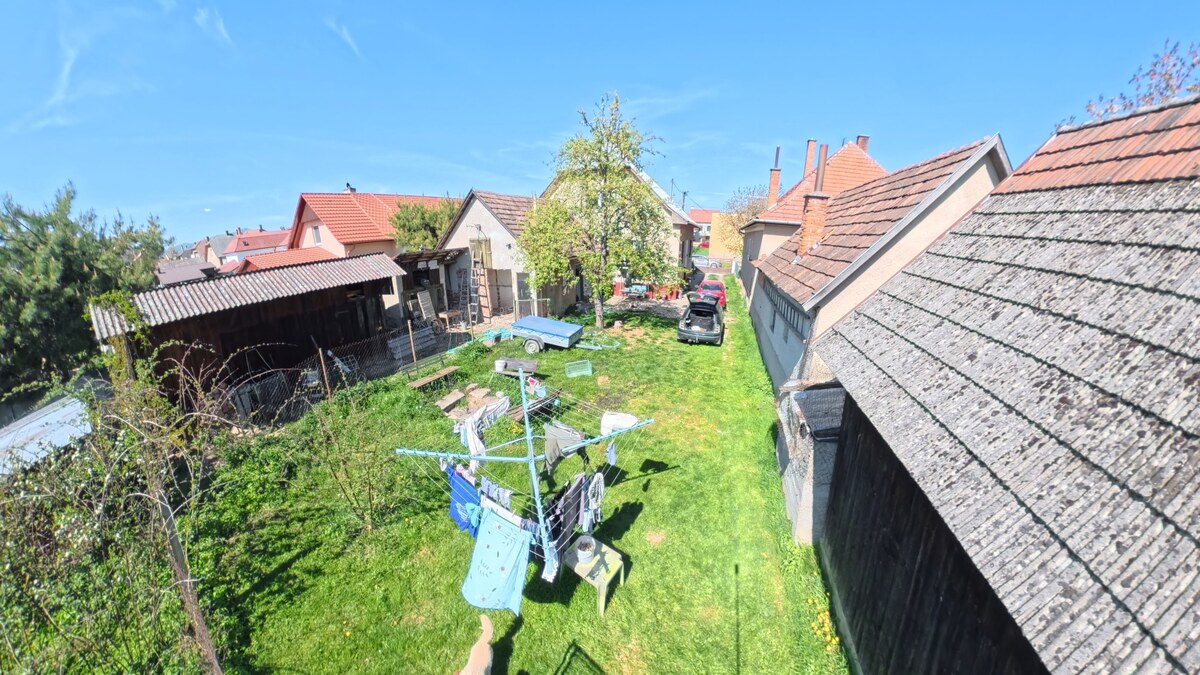 Dobré Reality ponúkajú dom v obci Svinná — foto 5