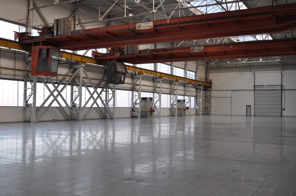 Priemyselná hala 2 500 m²  SKLADOVANIE, VÝROBA, LOGISTIKA — foto 3