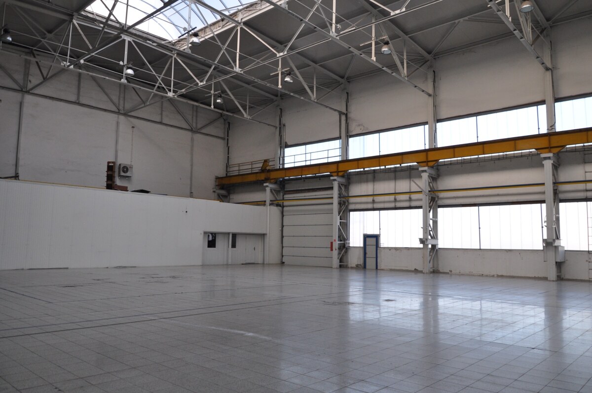 Priemyselná hala 2 500 m²  SKLADOVANIE, VÝROBA, LOGISTIKA — foto 5