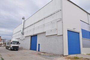 Priemyselná hala 2 500 m²  SKLADOVANIE, VÝROBA, LOGISTIKA — foto 2