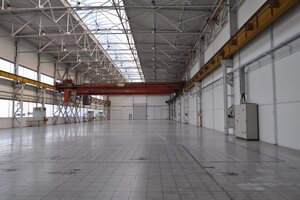 Priemyselná hala 2 500 m²  SKLADOVANIE, VÝROBA, LOGISTIKA — foto 6
