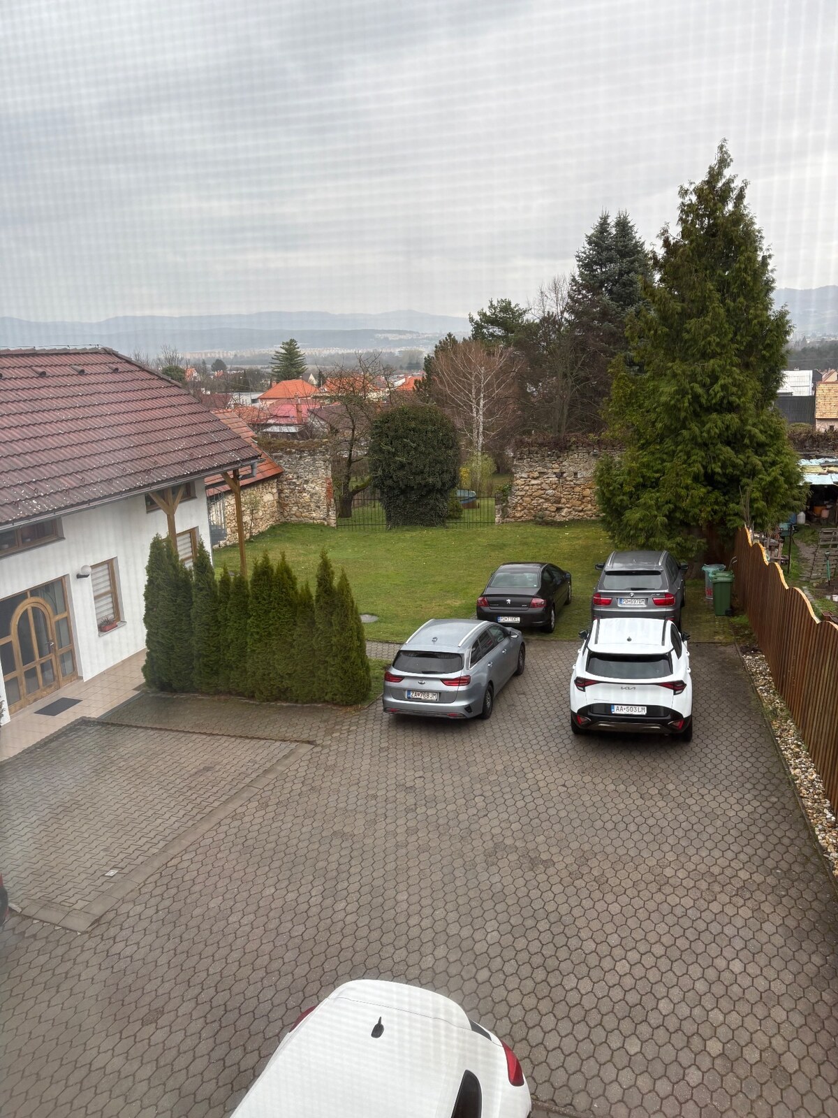 .Ponúkame na prenájom priestrannú garsónku v Bojniciach — foto 3