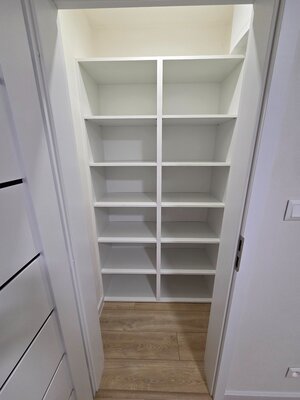 REZERVOVANÝ  3-izbový byt vo vyhľadávanej lokalite. v Prievidzi — foto 8