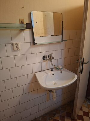 Rodinný dom na predaj v obci Bešeňov o. Nové Zámky ! — foto 9