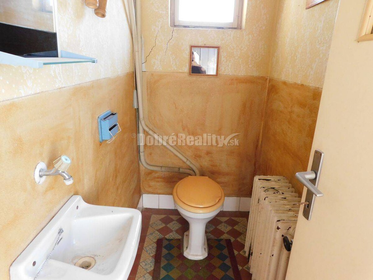 Ponúkame Vám na predaj 4-izb. rodinný dom vo Dvoroch nad Žitavou . — foto 14